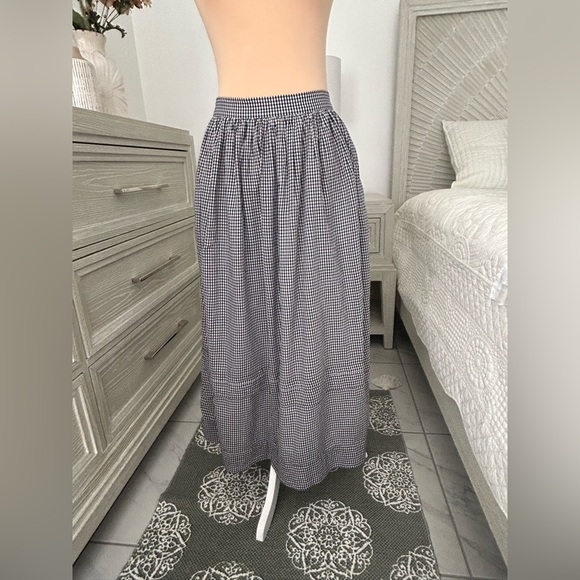 GAP Dresses & Skirts - GAP Black and White Check Maxi Skirt